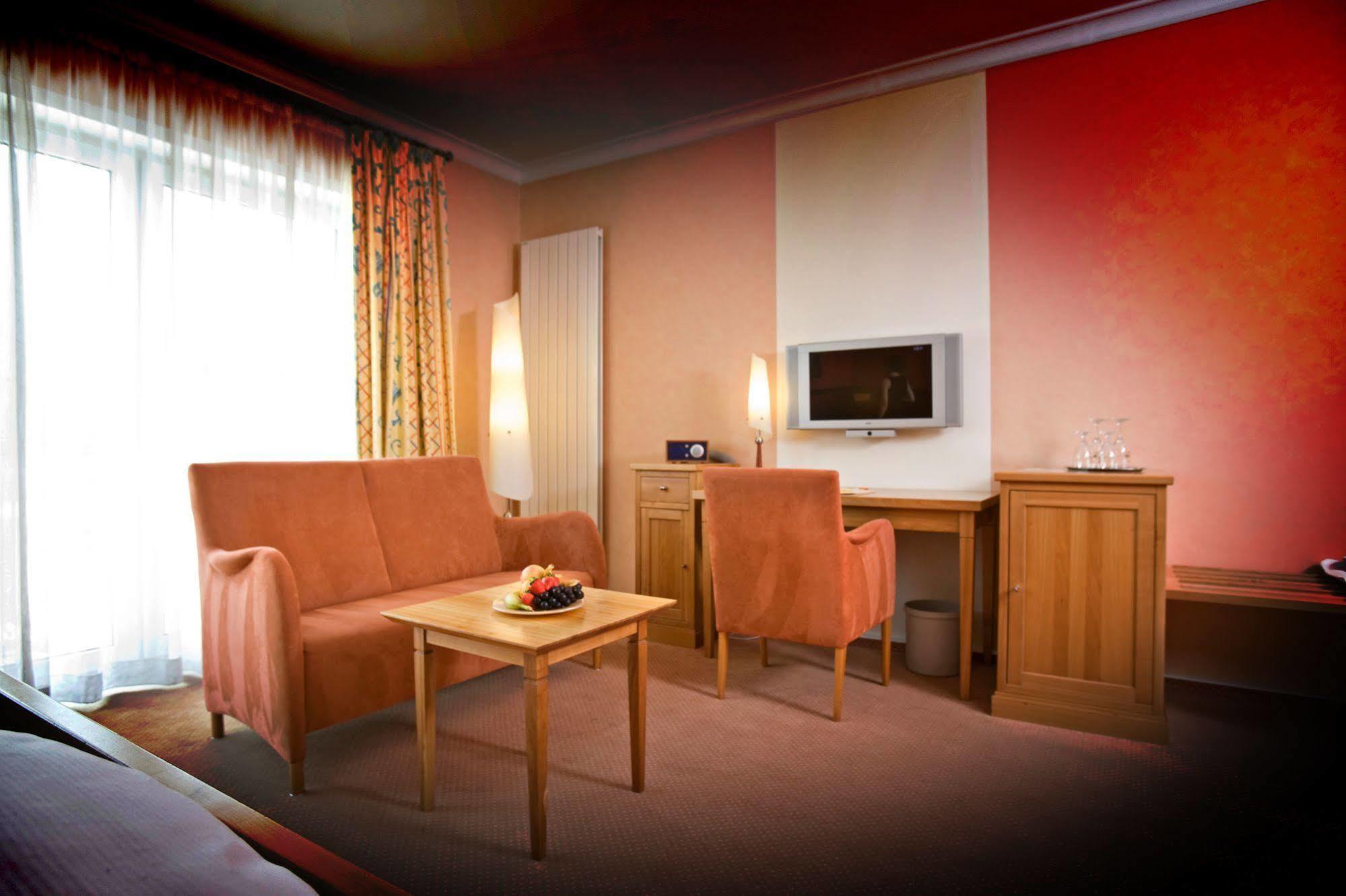 Hotel Sonne Rheda-Wiedenbrueck Luaran gambar