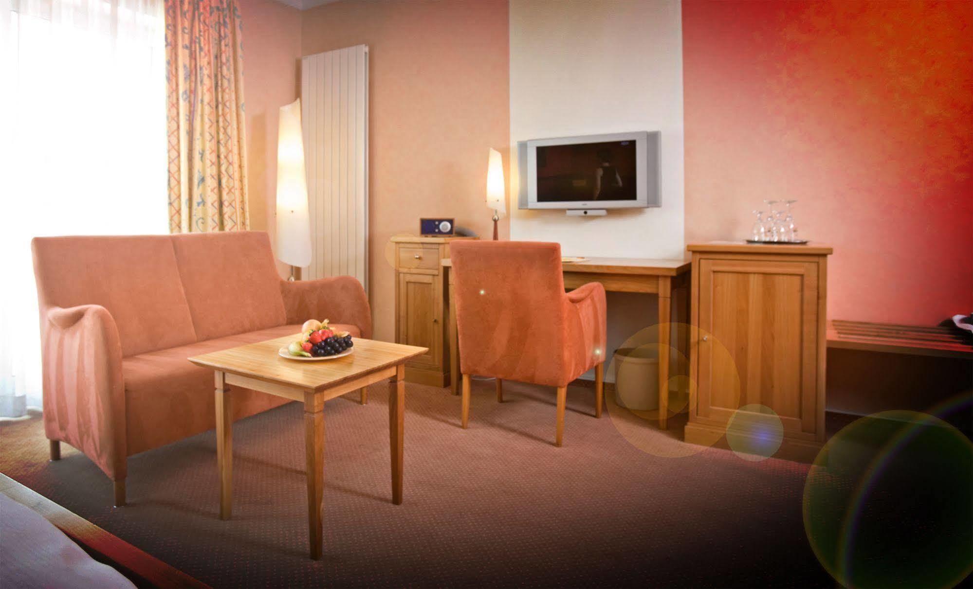 Hotel Sonne Rheda-Wiedenbrueck Luaran gambar